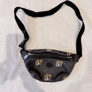 Gucci Tiger Unisex Bum Bag